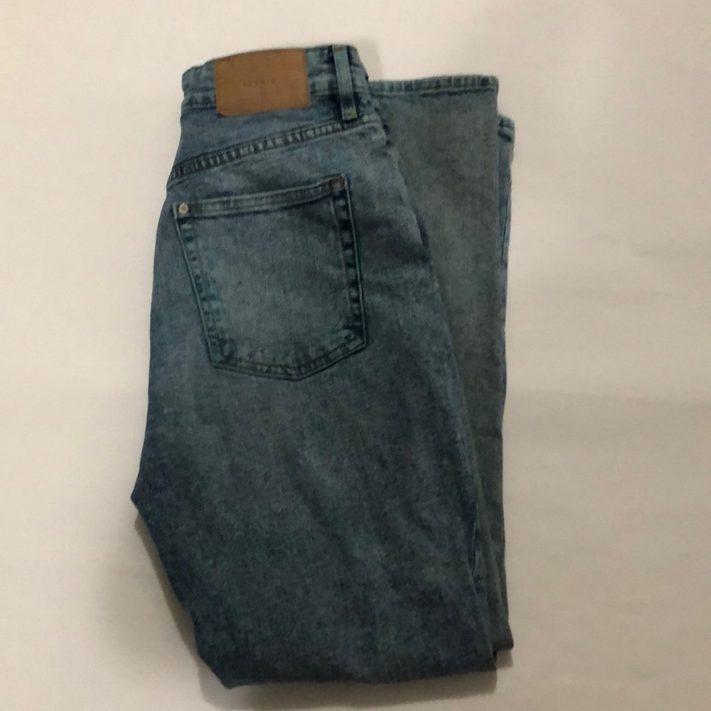 H&M high waist mom jeans